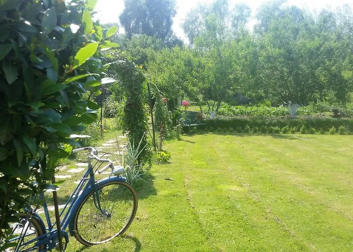 Guest house Les Trois Roses 3*